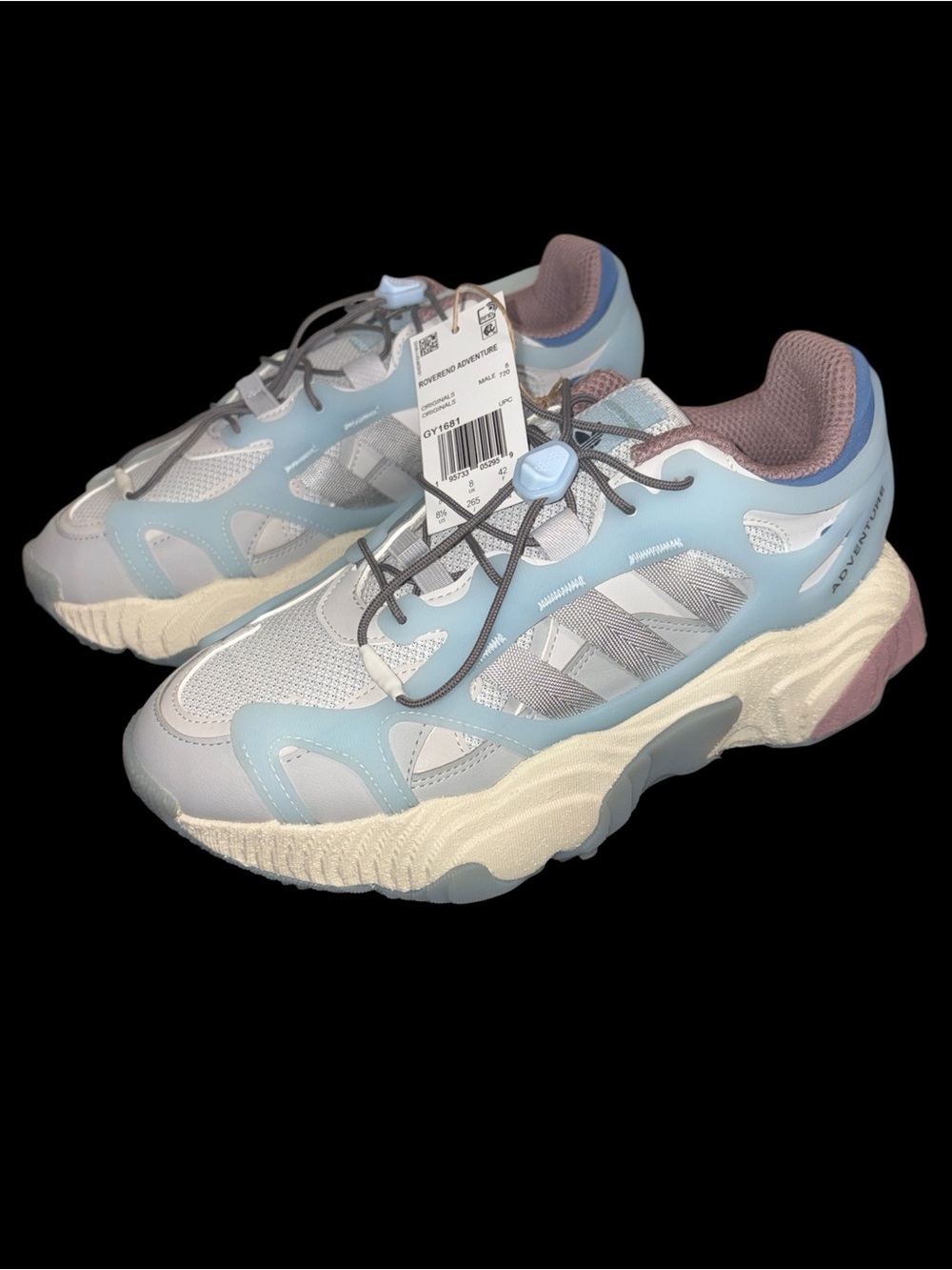 Men’s adidas Adventure Runner Sneakers in Light Blue, Cream Mauve new w box 8.5